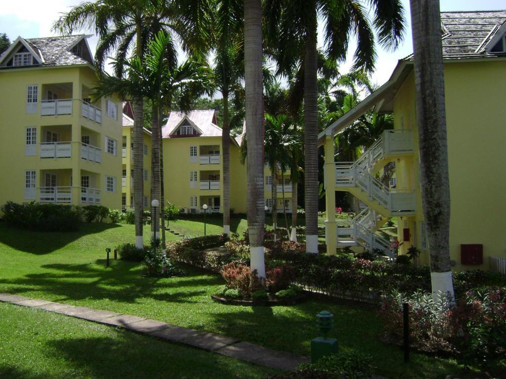 Condos At The Ridge Ocho Rios Exterior foto