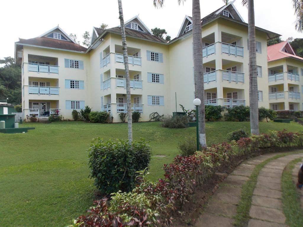 Condos At The Ridge Ocho Rios Exterior foto